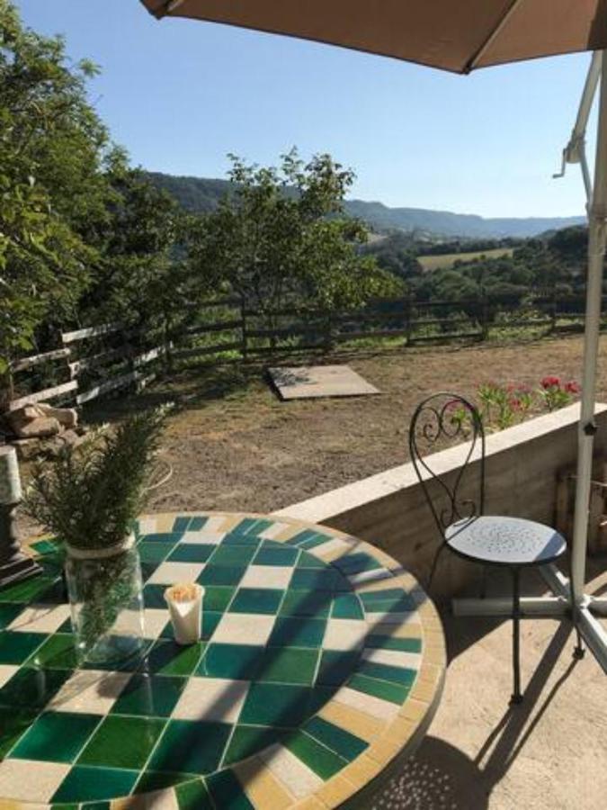 Petite Maison Pleine Nature La Bastide-Pradines エクステリア 写真