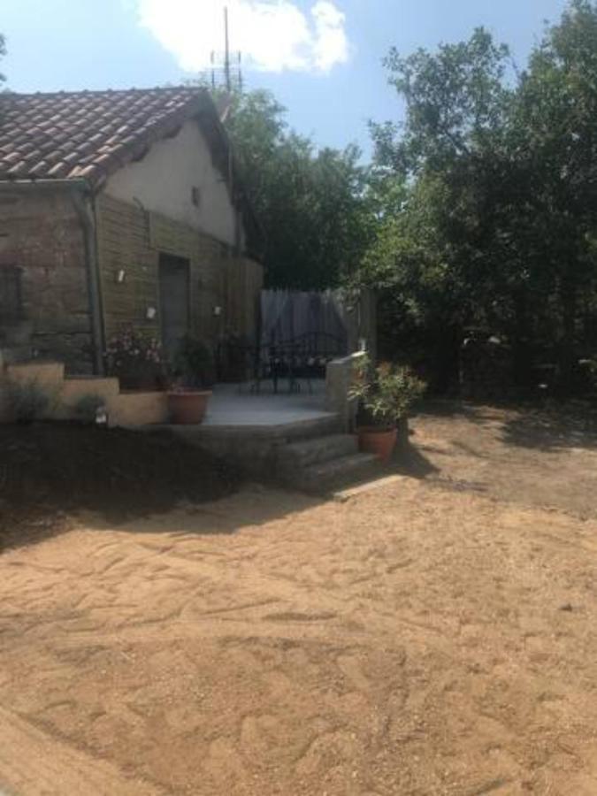 Petite Maison Pleine Nature La Bastide-Pradines エクステリア 写真