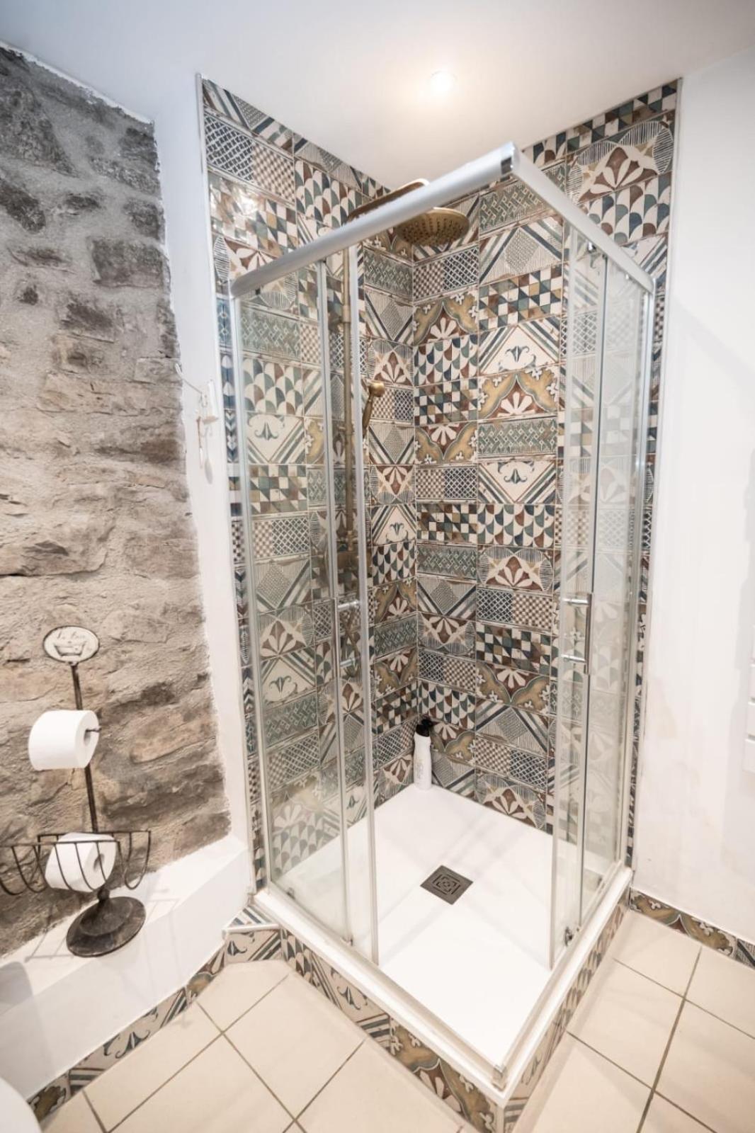 Petite Maison Pleine Nature La Bastide-Pradines エクステリア 写真